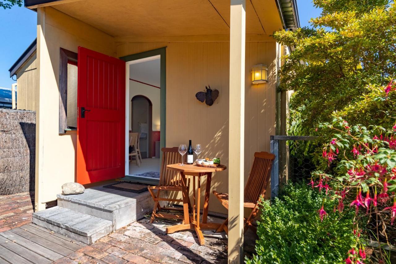 Shy Cottage&Studio Greytown Exteriör bild
